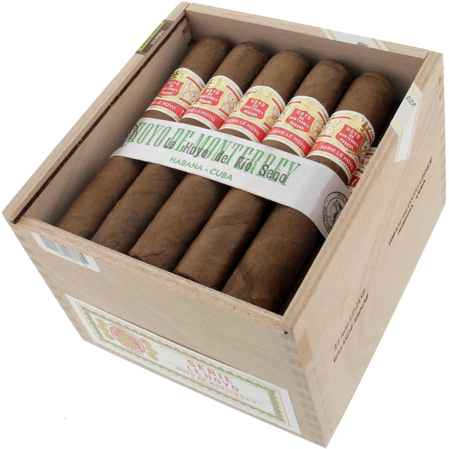 Charuto hoyo de monterrey le hoyo de rio seco osasco